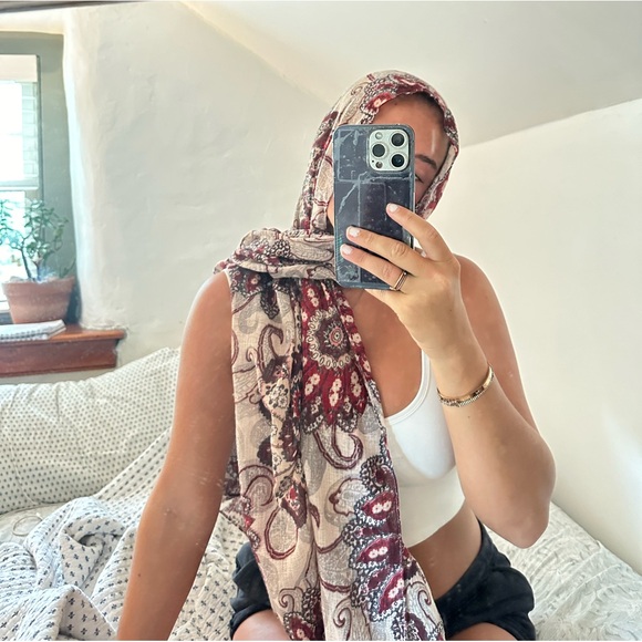 Pashmina - Picture 3 of 5